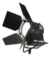 Qrtz Studio Fresnel Ceramic ST 250W HR supllied with 4 leaf