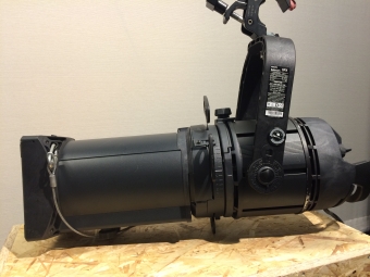 Selecon SPX 600/800W Zoomprofiel 25-50º